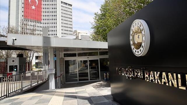 İçişleri Bakanlığı: Hafta sonu yasaklarına uymayan 29 bin 48 kişiye adli ya da idari işlem yapıldı